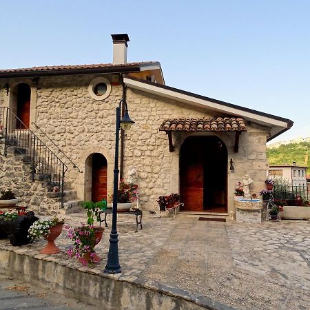 B&B La Badia Fara San Martino Buitenkant foto