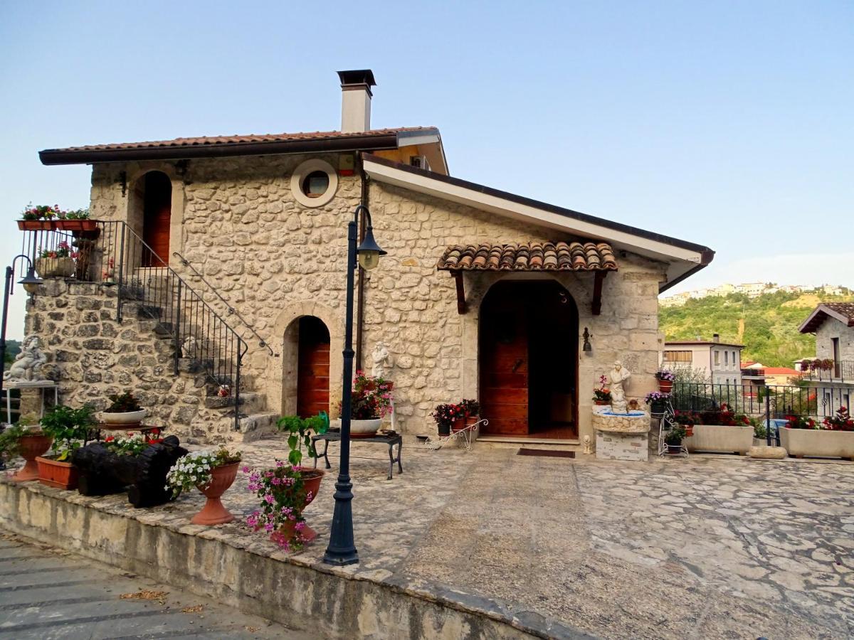 B&B La Badia Fara San Martino Buitenkant foto